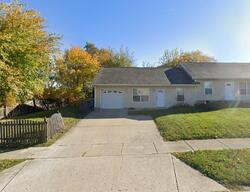 Pre-foreclosure in  ARBOR LN Crest Hill, IL 60403