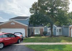Pre-foreclosure in  BUCKINGHAM DR Gurnee, IL 60031