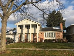 Pre-foreclosure in  S EDGEWOOD AVE Elmhurst, IL 60126