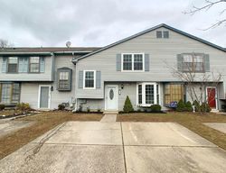 Pre-foreclosure Listing in KANABE DR MOUNT HOLLY, NJ 08060