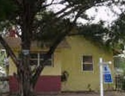 Pre-foreclosure in  12TH AVE S Saint Petersburg, FL 33705