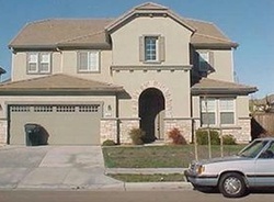 Pre-foreclosure Listing in GRAPEVINE PL LATHROP, CA 95330