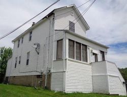 Pre-foreclosure in  GOVERNOR ST East Hartford, CT 06108