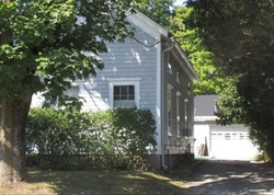 Pre-foreclosure Listing in SOUTH RD GROTON, CT 06340