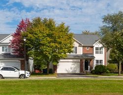 Pre-foreclosure in  W SILVERLEAF LN Addison, IL 60101