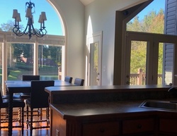 Pre-foreclosure in  OAKVISTA WAY Louisville, KY 40245