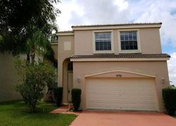 Pre-foreclosure in  SCRIBNER LN West Palm Beach, FL 33414