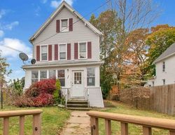 Pre-foreclosure in  PECK AVE West Haven, CT 06516