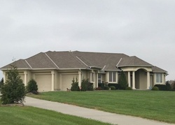 Pre-foreclosure in  ALLENDALE LAKE RD Greenwood, MO 64034