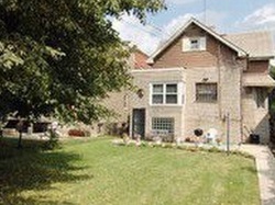 Pre-foreclosure in  N ASHLAND AVE Chicago, IL 60640