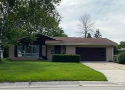 Pre-foreclosure Listing in MILLBANK RD GREENDALE, WI 53129