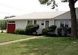 Pre-foreclosure in  S DUFFY AVE Hometown, IL 60456