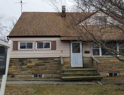Pre-foreclosure Listing in PRINCE ST HICKSVILLE, NY 11801