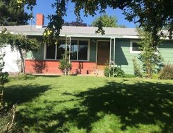 Pre-foreclosure in  WINONA WAY Klamath Falls, OR 97603