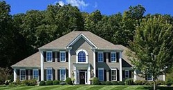 Pre-foreclosure in  HIGHWOOD XING Burlington, CT 06013