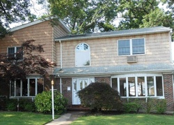 Pre-foreclosure Listing in PERSHING ST VALLEY STREAM, NY 11580