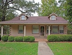 Pre-foreclosure in  SUMMIT DR Rogers, AR 72758