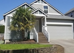 Pre-foreclosure in  JERGER ST Sandy, OR 97055