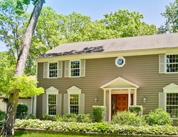 Pre-foreclosure in  SURREY LN Lake Forest, IL 60045