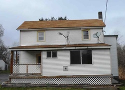 Pre-foreclosure Listing in HUNTERSLAND RD MIDDLEBURGH, NY 12122