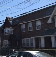 Pre-foreclosure in  205TH ST Saint Albans, NY 11412