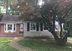 Pre-foreclosure Listing in MAPLE TREE LN SPARTA, NJ 07871