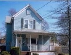 Pre-foreclosure Listing in CLINTON ST FARMINGDALE, NY 11735