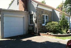  County Line Rd, Massapequa NY