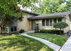 Pre-foreclosure in  PAMELA DR Bensenville, IL 60106