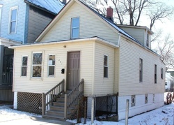 Pre-foreclosure in  S CARPENTER ST Chicago, IL 60621