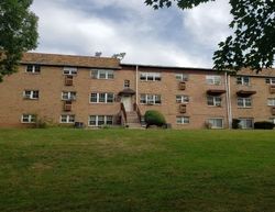  College Dr, Edison NJ