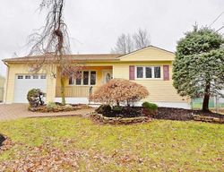  Ferris Rd, Edison NJ
