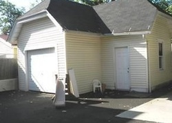 Pre-foreclosure in  QUINCY AVE Bronx, NY 10465