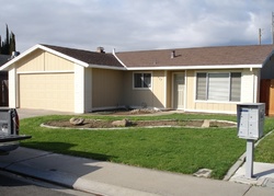Pre-foreclosure Listing in EBBETTS AVE MANTECA, CA 95337
