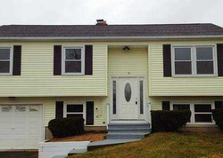 Pre-foreclosure Listing in AVON CT MIDDLETOWN, CT 06457