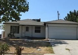 Pre-foreclosure in  BERGER ST Bakersfield, CA 93305