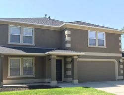 Pre-foreclosure in  E RED ROCK DR Meridian, ID 83646