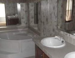 Pre-foreclosure in  NW CARRIAGE GLN Lake City, FL 32055