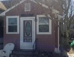 Pre-foreclosure Listing in CENTRAL AVE WAREHAM, MA 02571