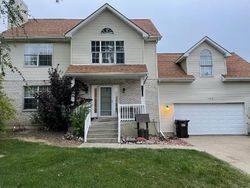 Pre-foreclosure Listing in FOXVIEW HIGHLAND DR MCHENRY, IL 60050