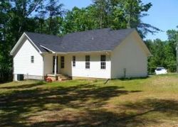 Pre-foreclosure in  SADDLE CT Spotsylvania, VA 22551