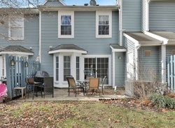 Pre-foreclosure in  LAURELWOOD CT Howell, NJ 07731