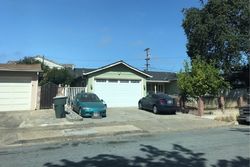 Pre-foreclosure Listing in WAYLAND LN GILROY, CA 95020