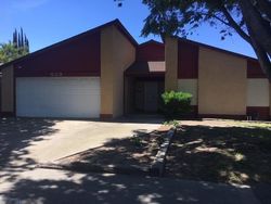 Pre-foreclosure in  FORT HENRY DR Modesto, CA 95354
