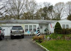 Northridge Dr, Coram NY