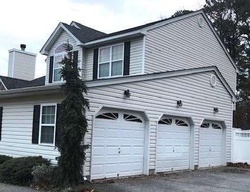 Pre-foreclosure in  MIRANDA DR Ridge, NY 11961