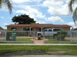 Pre-foreclosure in  SW 203RD TER Miami, FL 33177