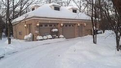 Pre-foreclosure in  COOPER LN Highland Park, IL 60035