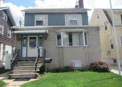 Pre-foreclosure Listing in ARGYLE PL KEARNY, NJ 07032