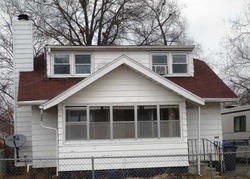 Pre-foreclosure in  TONKA AVE Des Moines, IA 50312